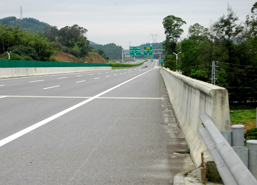广州至河源高速公路广州段工程S16合同段