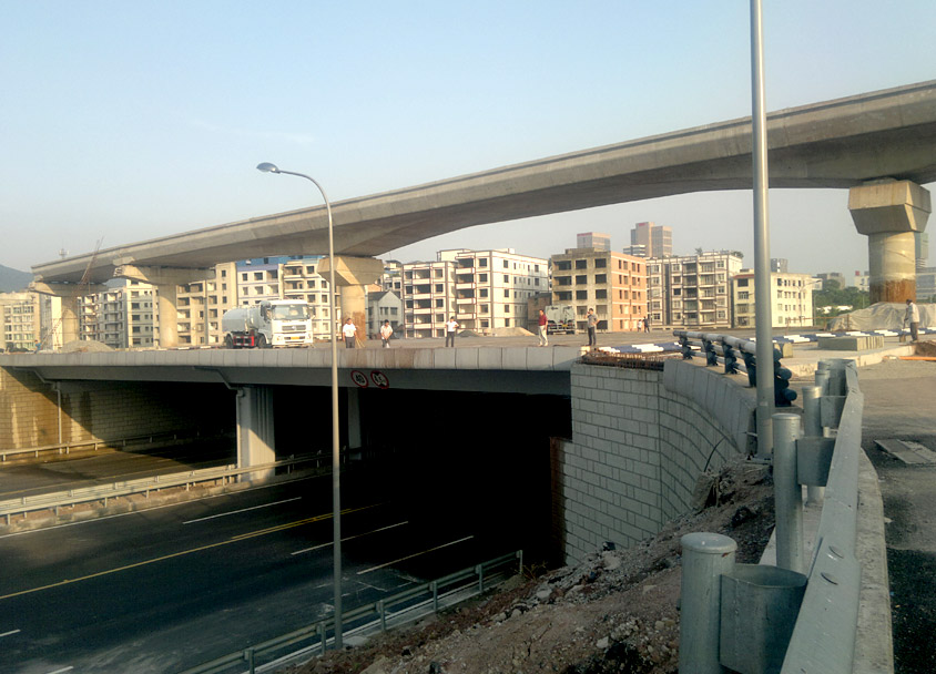 重庆科技大道北线东延段B段道路工程三标段