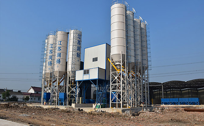 混凝土拌合场