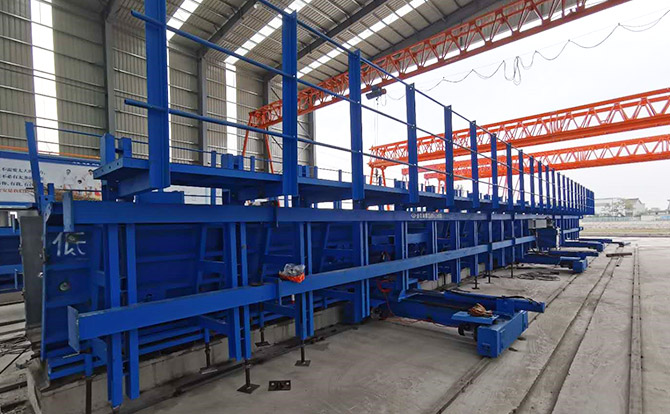 “四新”技术应用—“新材料”： 液压箱梁模板