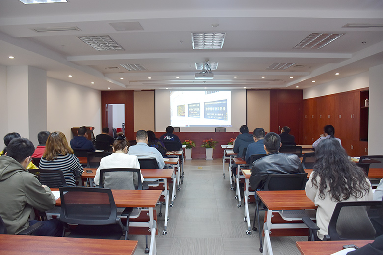 集团机关党支部开展主题党日活动