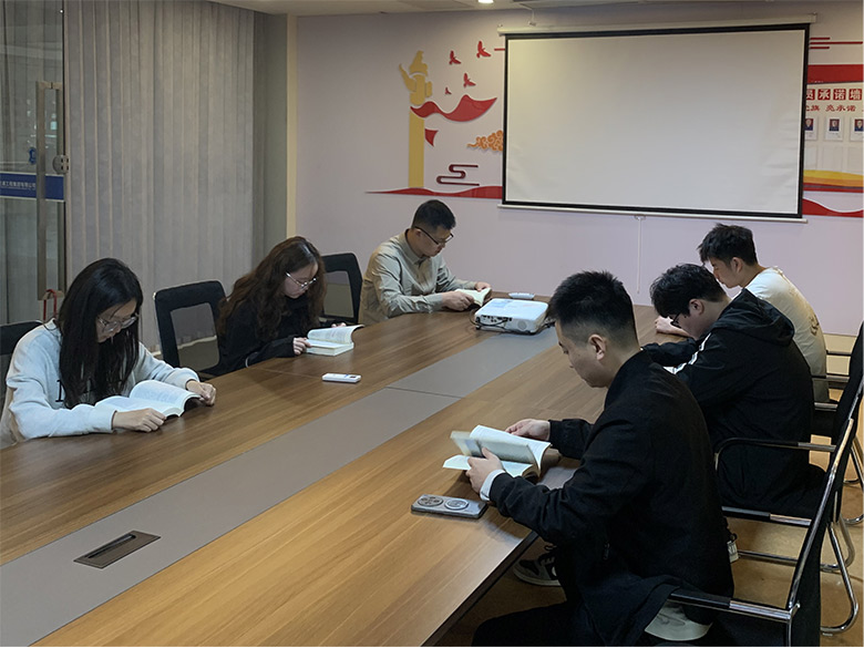 书香润心灵  阅读强作风 ——沪武高速常州2标开展世界读书日主题活动